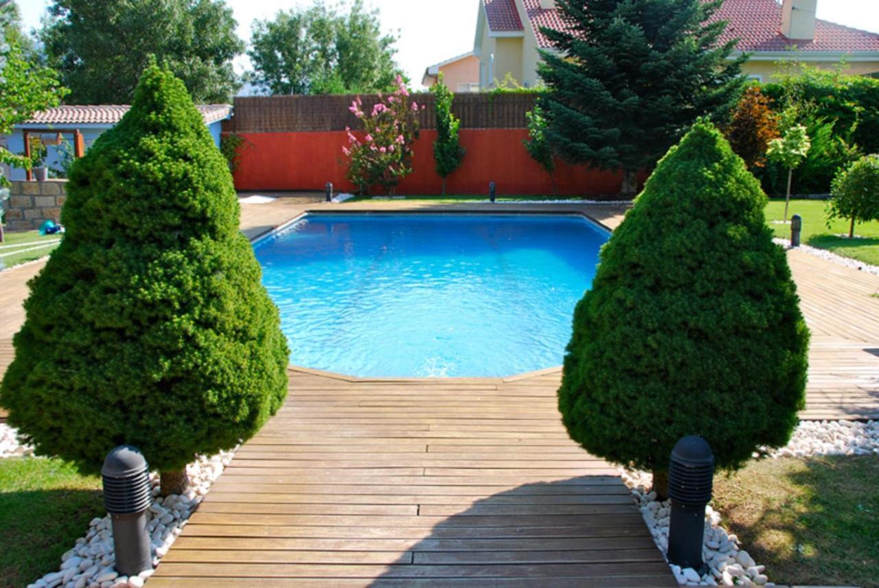 B&B Concha Becerril de la Sierra Exteriör bild