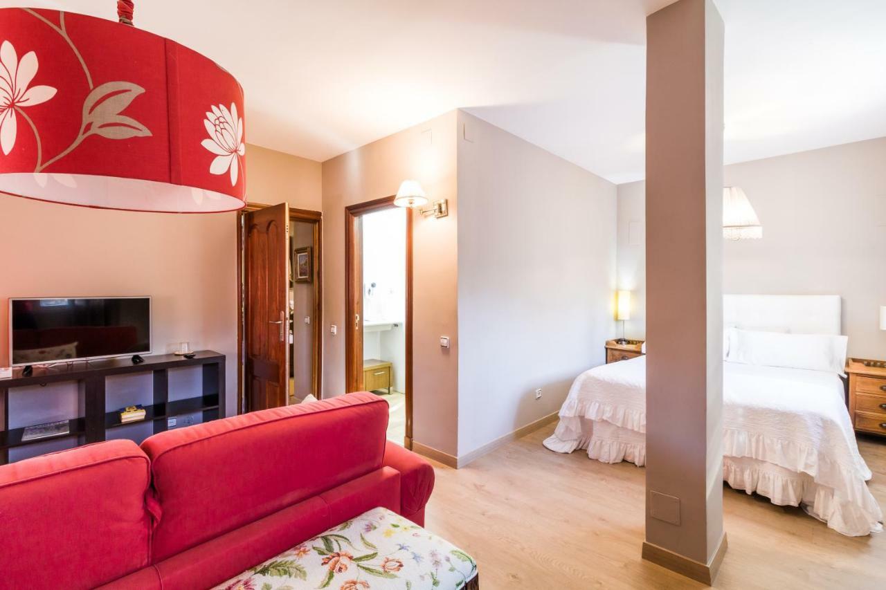 B&B Concha Becerril de la Sierra Exteriör bild